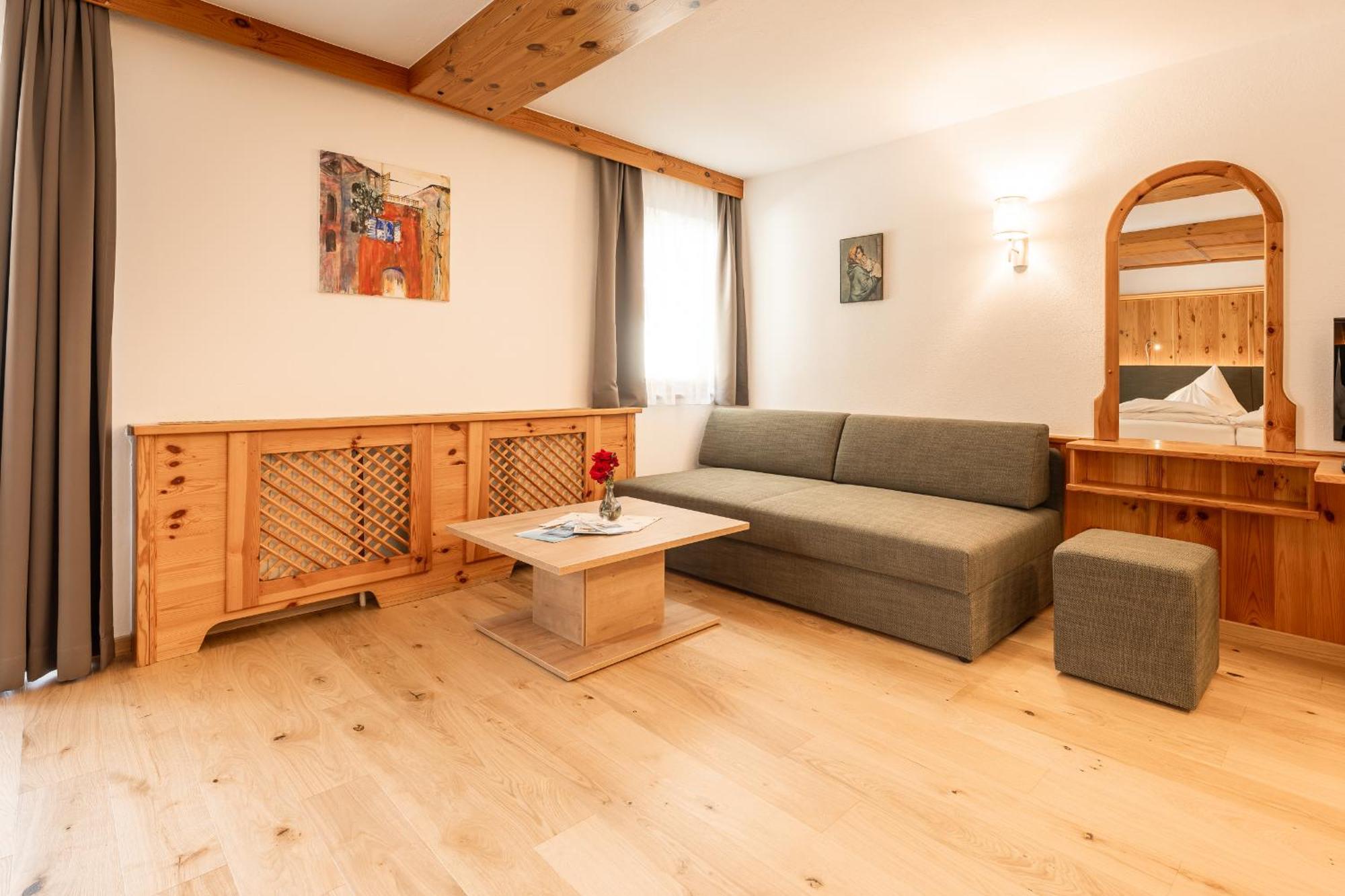 Hotel Berghof Neustift im Stubaital Bagian luar foto