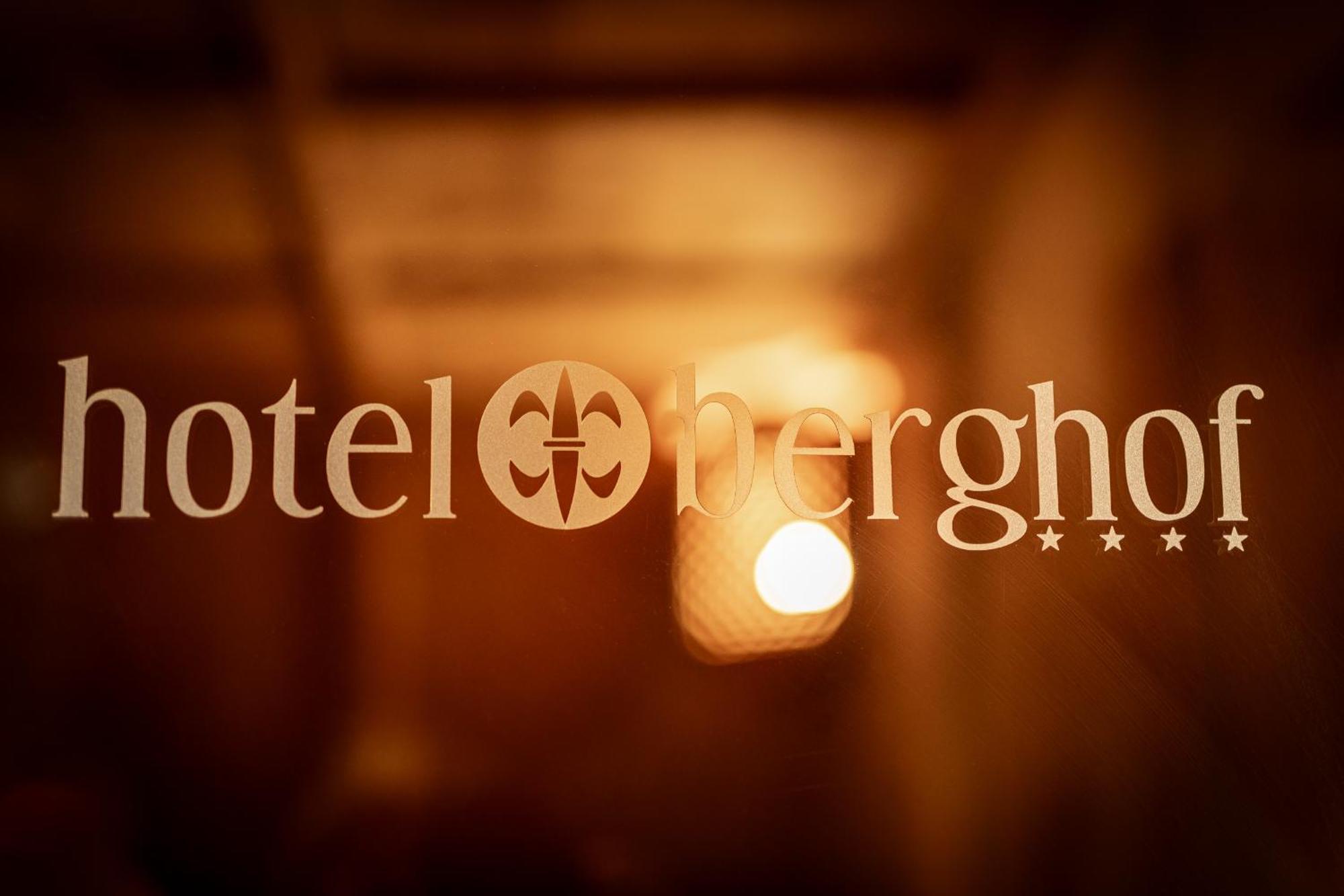 Hotel Berghof Neustift im Stubaital Bagian luar foto